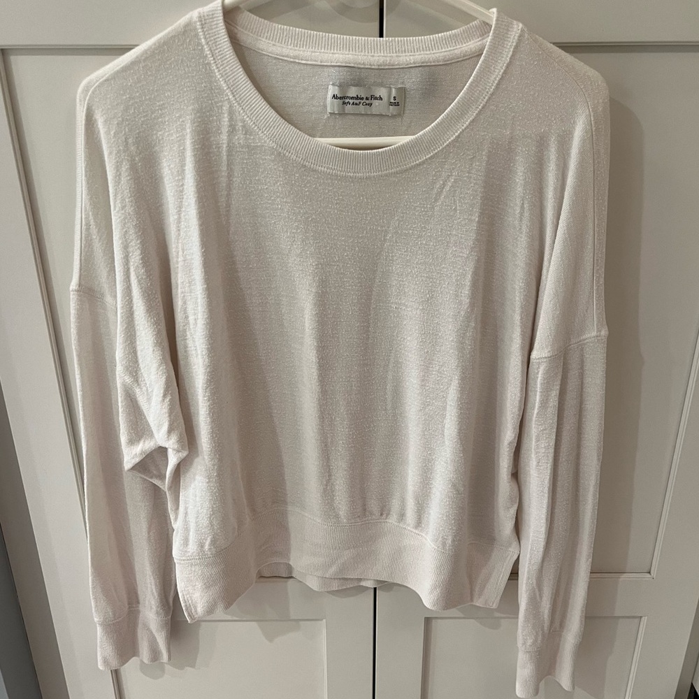 Abercrombie & Fitch Sweater